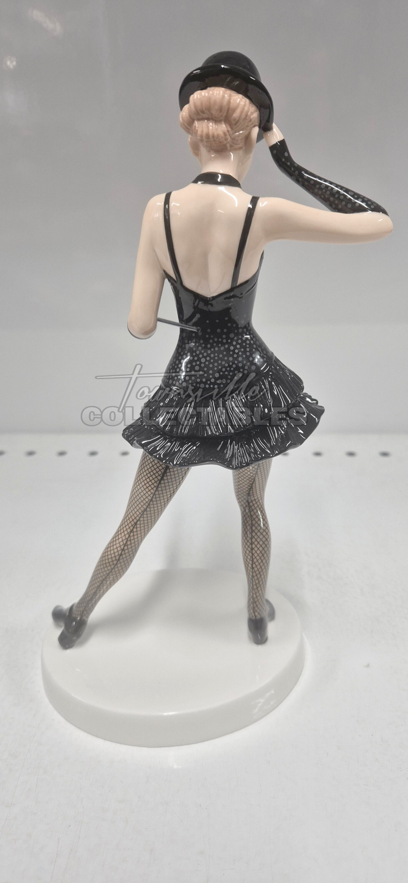 Dances of the World, American Cabaret