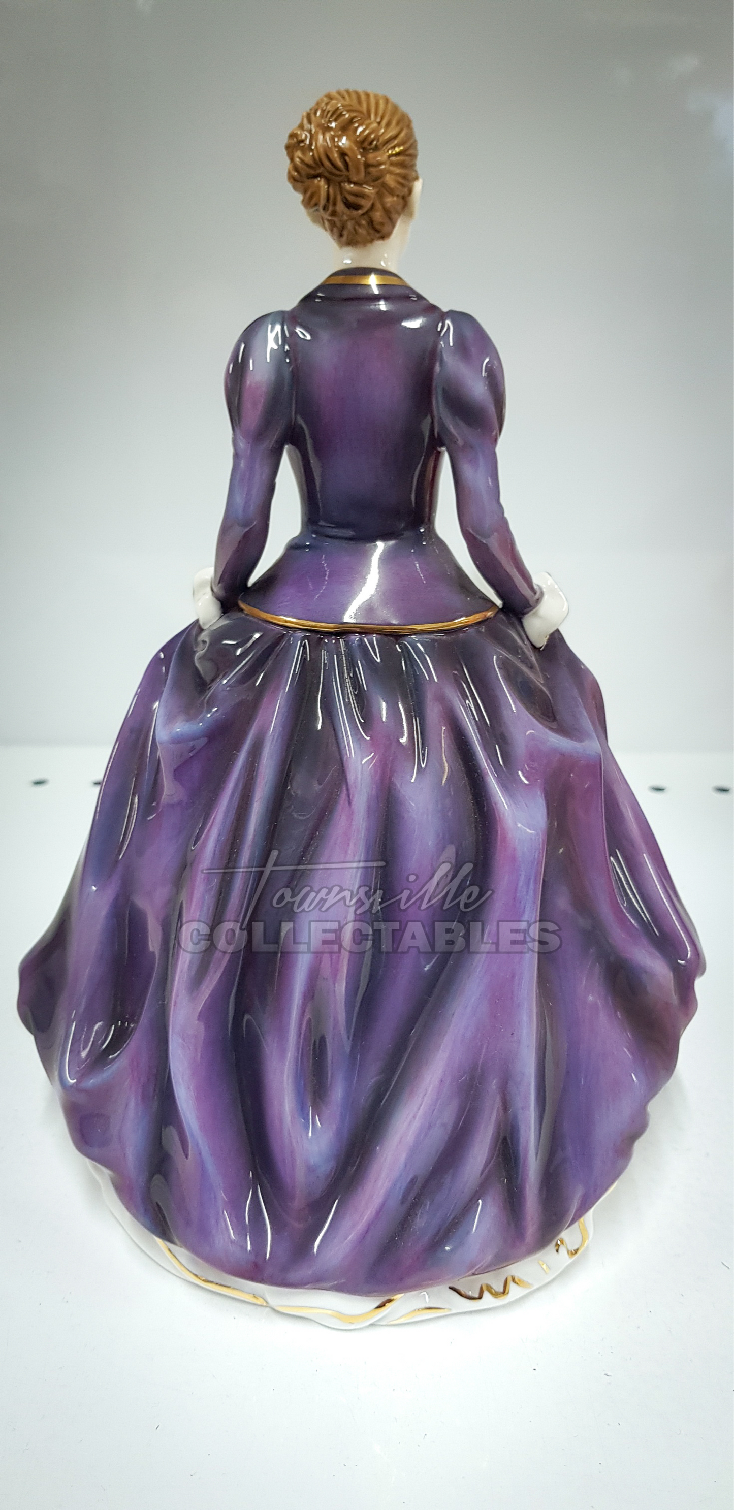 Royal Doulton Pretty Ladies Michael Doulton Exclusive 2012 Victoria