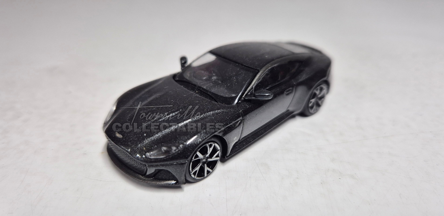 Aston Martin DBS #1008