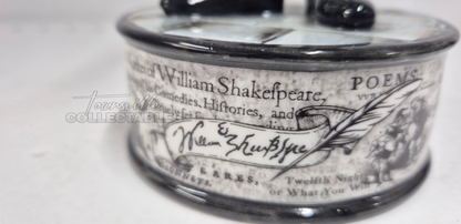 William Shakespeare HN5128 Royal Doulton The Pioneers Collection. Limited Edition #0141 of only 350 pieces world wide. Hand made and Hand painted in England. Personally signed by Michael Doulton.